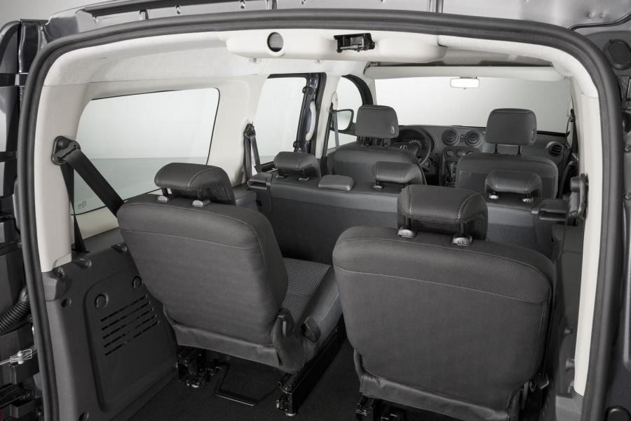  Mercedes-Benz Citan Crewbus 2014 года  (фото 8 из 18)